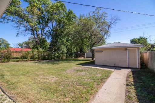 838 37th Avenue N, Saint Cloud, MN 56303