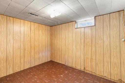 838 37th Avenue N, Saint Cloud, MN 56303