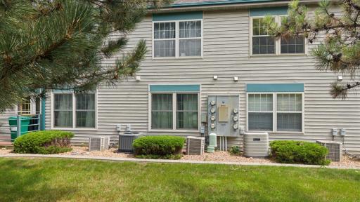 108 Morningside Dr NE Hutchinson MN 55350_04.jpg
