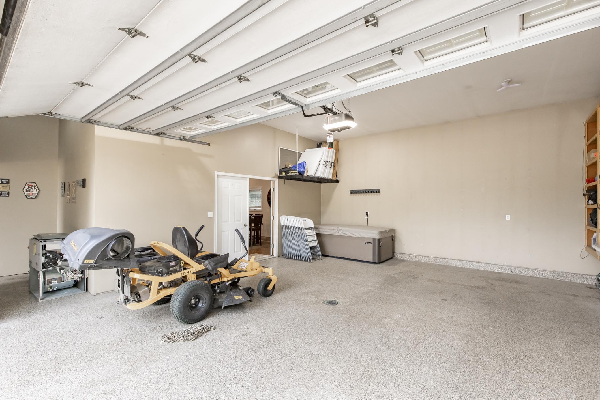 4 Stall Garage