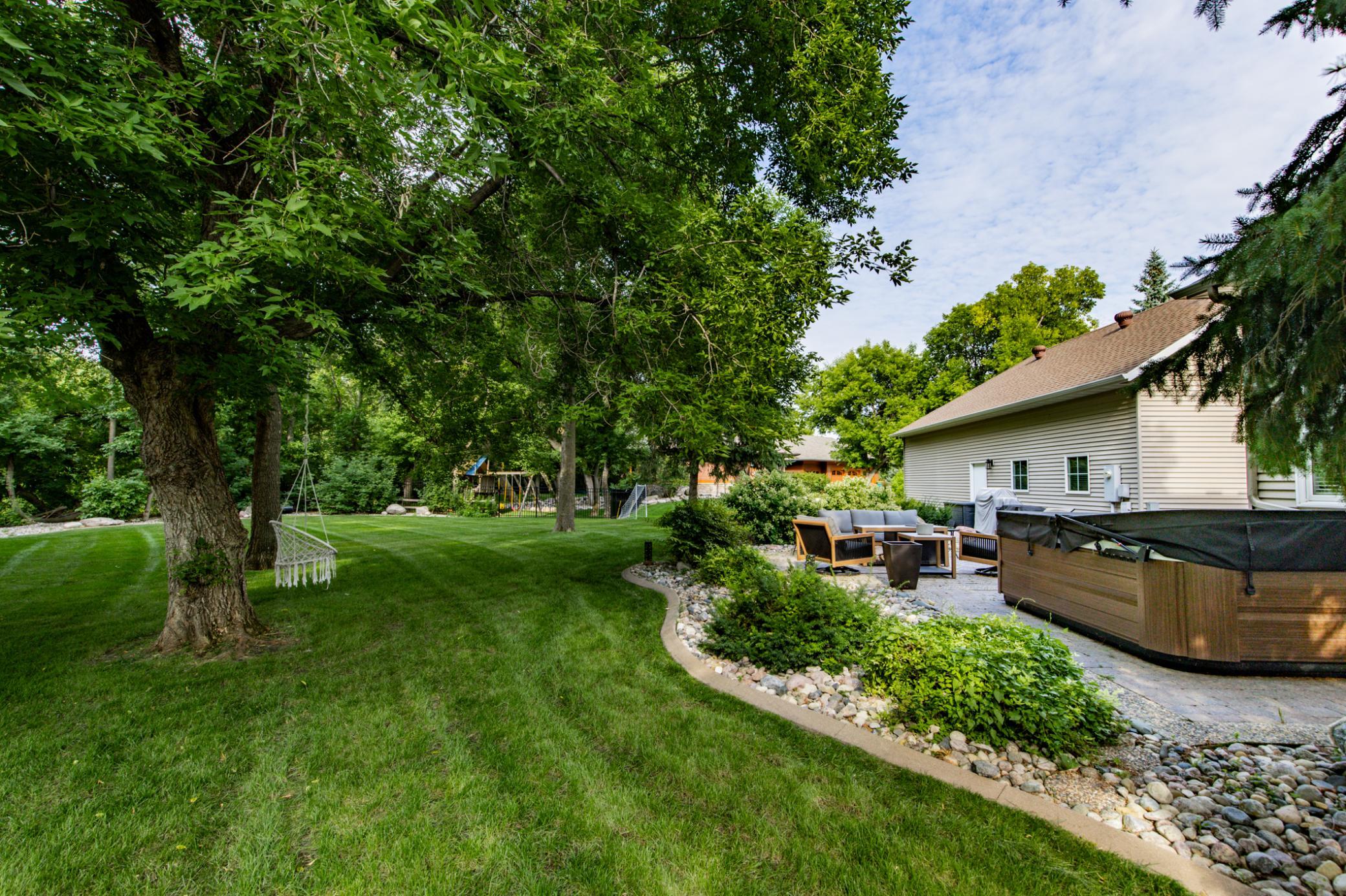 Meticulously Landscaped Yard