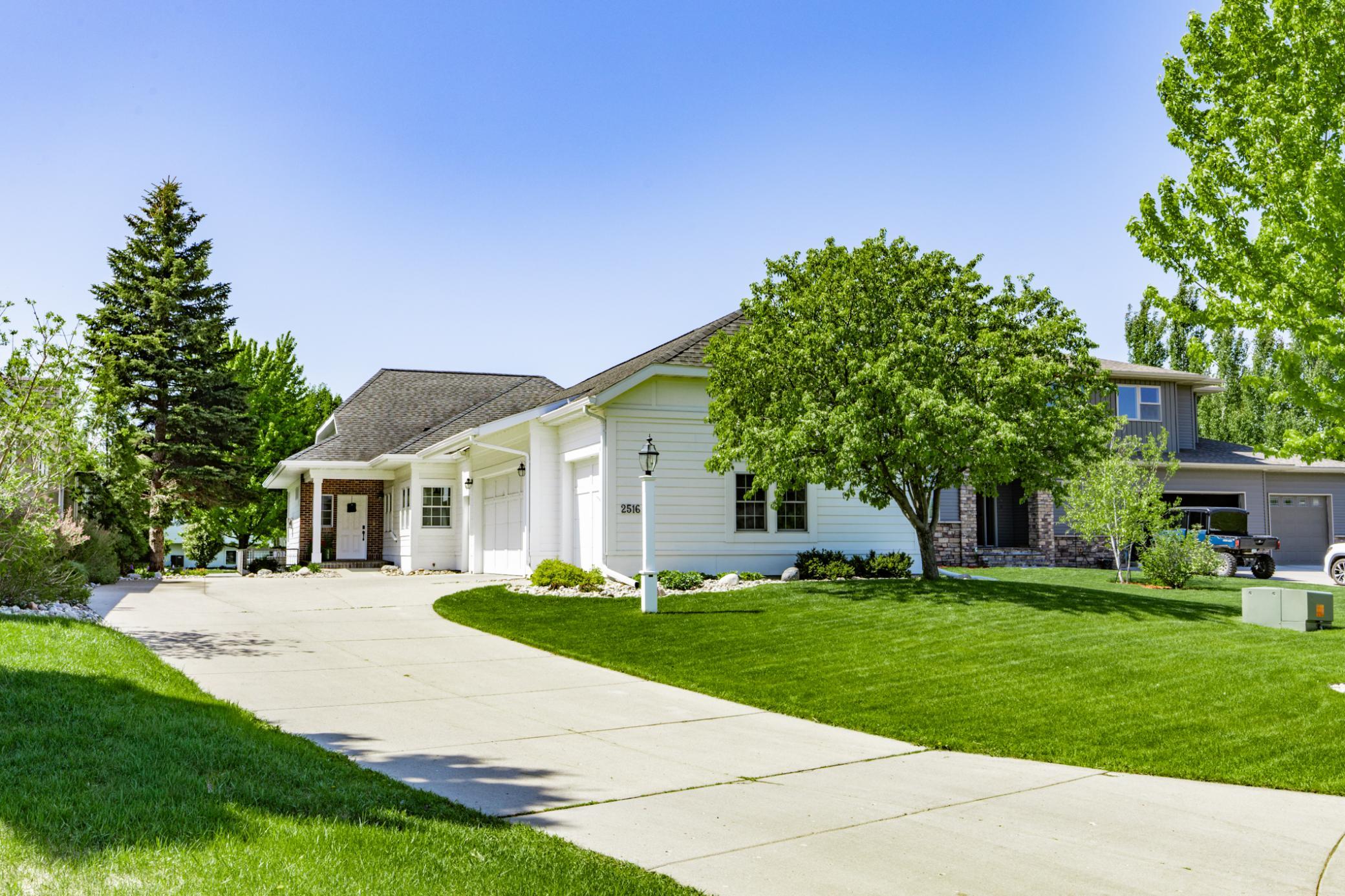 Property photo for 2516 Rose Creek Parkway S, Fargo, ND 58104