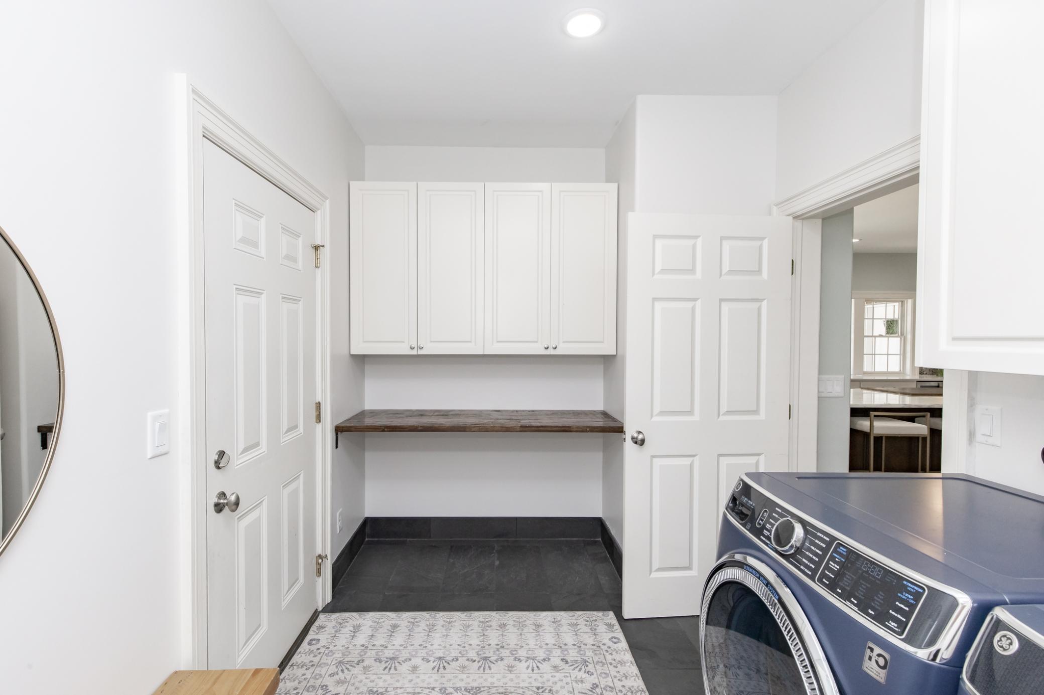 Mudroom/Laundry