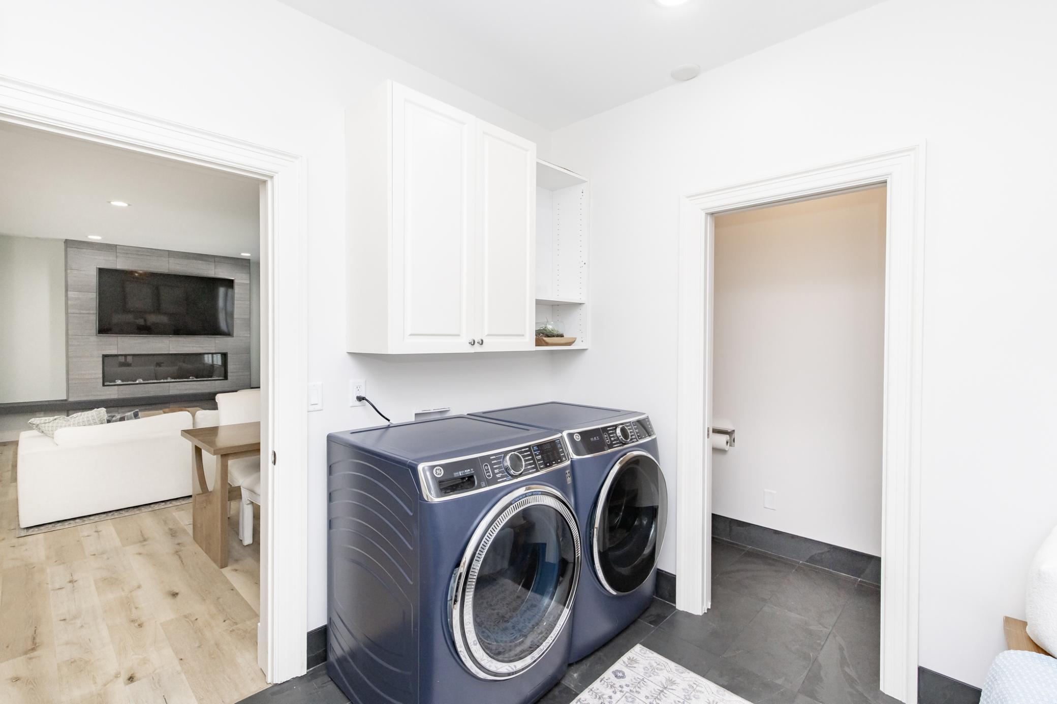 Mudroom/Laundry