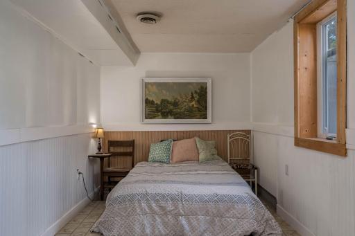 21-web-or-mls-1041-quincy-st.jpg