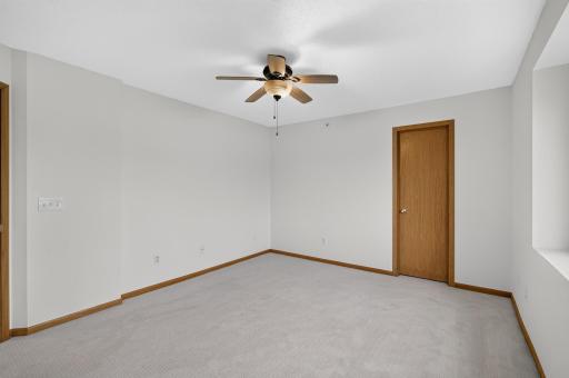 11226 Providence Lane, Eden Prairie, MN 55344