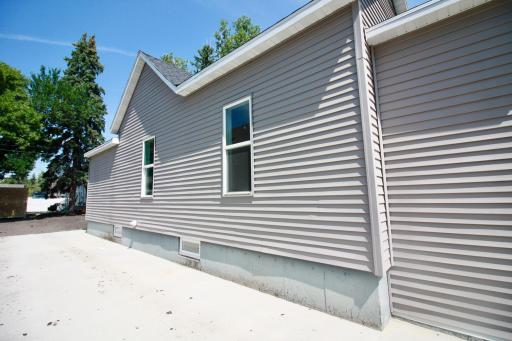 518 Andrews Avenue, Breckenridge, MN 56520
