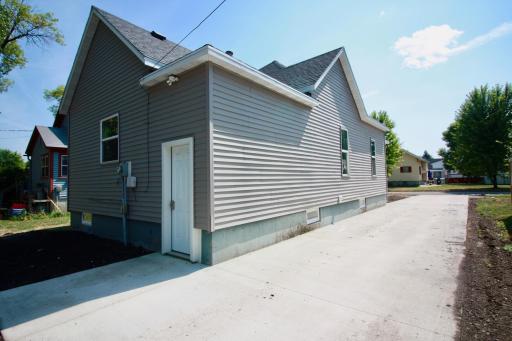 518 Andrews Avenue, Breckenridge, MN 56520