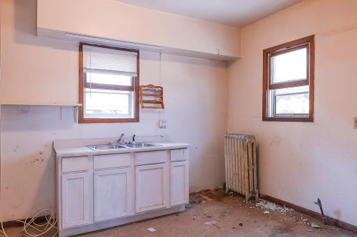 Upper unit kitchn area.