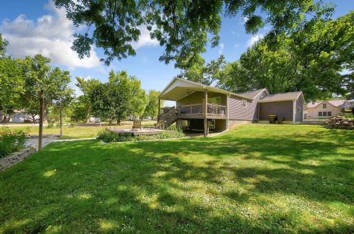 1052 Miller Avenue, Windom, MN 56101