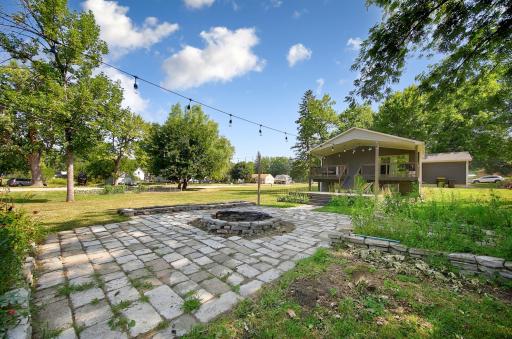 1052 Miller Avenue, Windom, MN 56101