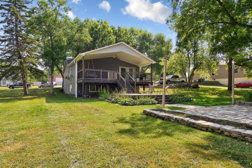 1052 Miller Avenue, Windom, MN 56101