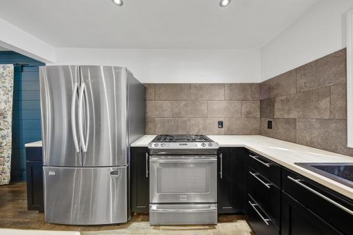 1052 Miller Avenue, Windom, MN 56101