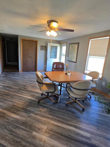 1011 90th Avenue, Pipestone, MN 56164