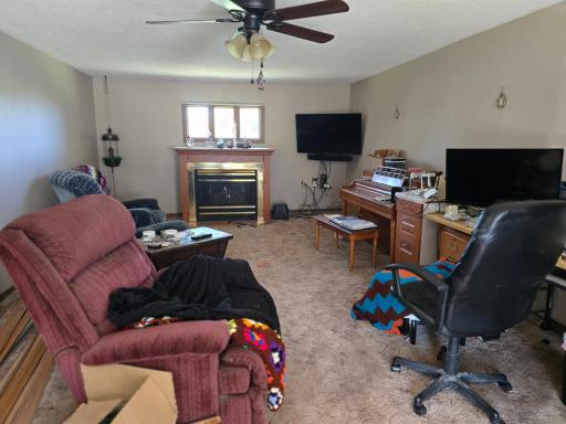 1011 90th Avenue, Pipestone, MN 56164