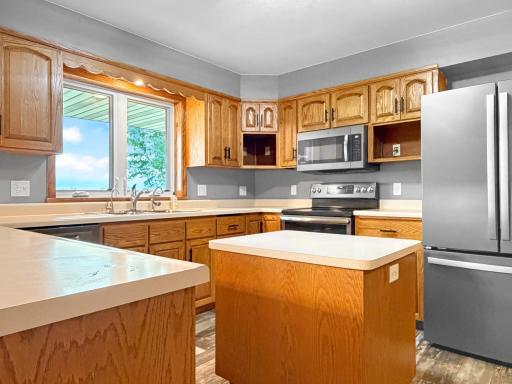 1852 State Highway 30, Currie, MN 56123