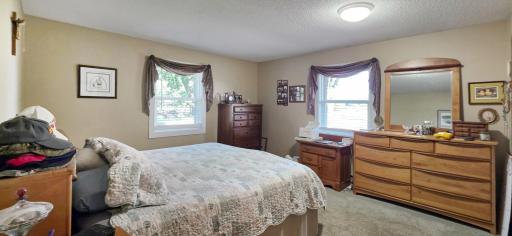 30977 350th Street, Redwood Falls, MN 56283