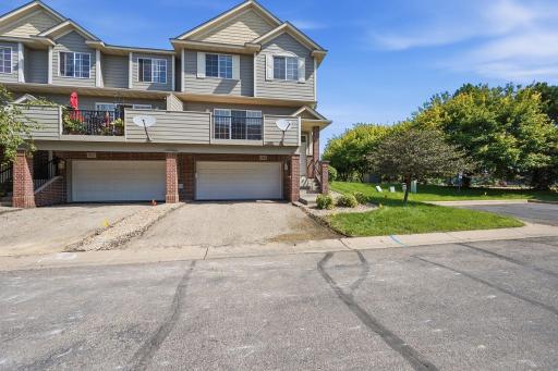 Photo for 14165 Wilds Path NW, Prior Lake, MN 55372 - listing #7132812 Welcome home to this spacious end-unit townhome, offering the added appeal of green space along the side and fewer shared walls. Enjoy a convenient location with a neighborhood park just steps away.