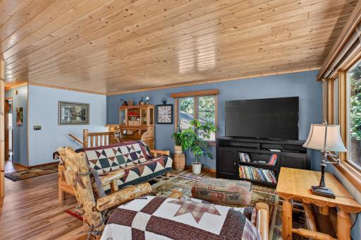 205 Kenwood Drive, Alexandria, MN 56308