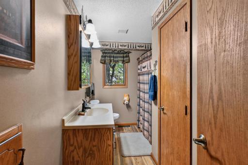 205 Kenwood Drive, Alexandria, MN 56308