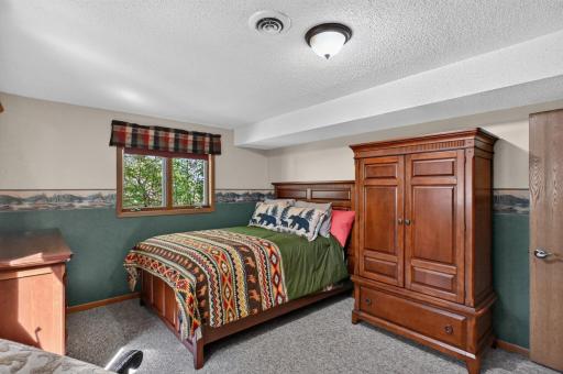 205 Kenwood Drive, Alexandria, MN 56308