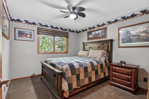 205 Kenwood Drive, Alexandria, MN 56308
