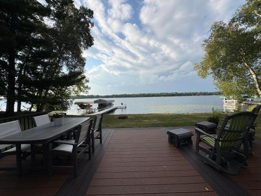 deck to lawn to lake