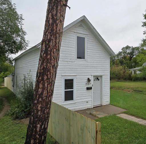 707 Irvine Avenue NW, Bemidji, MN 56601