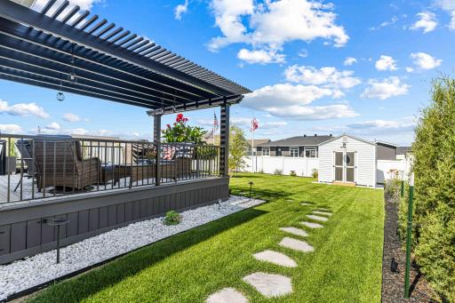 Beautiful Backyard for Living!