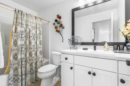 2nd Floor Main Bathroom
