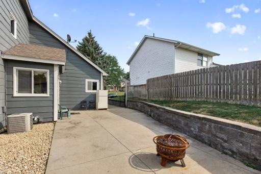 16609 Illinois Avenue, Lakeville, MN 55044