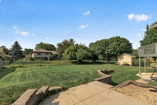 16609 Illinois Avenue, Lakeville, MN 55044