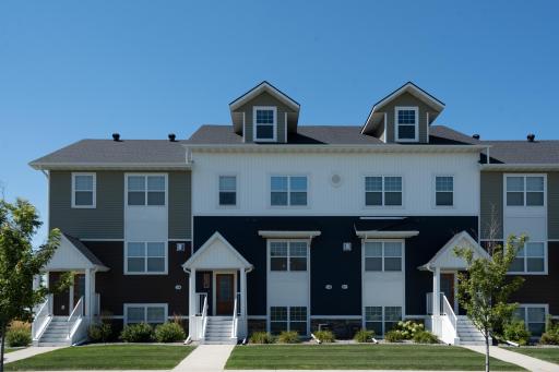 5831 41st Street S, Fargo, ND 58104