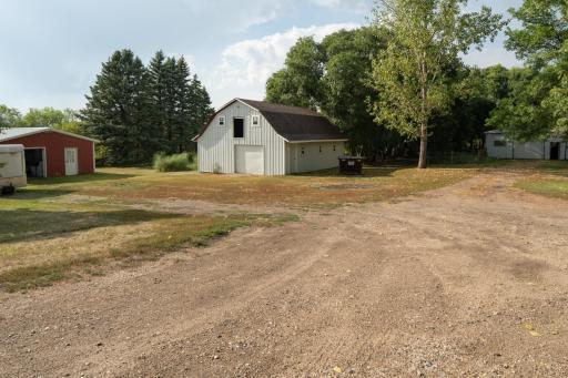 Barn