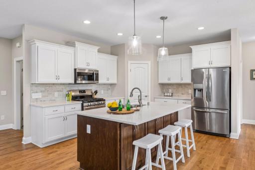 1558 Spruce Street, Farmington, MN 55024