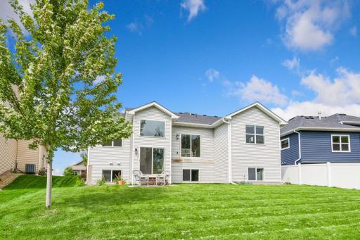 1558 Spruce Street, Farmington, MN 55024