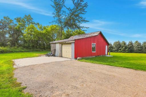 65945 295th Street, Litchfield, MN 55355