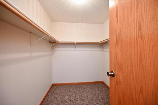 LL Storage