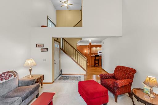 Main level family room - Pic 2 of 2