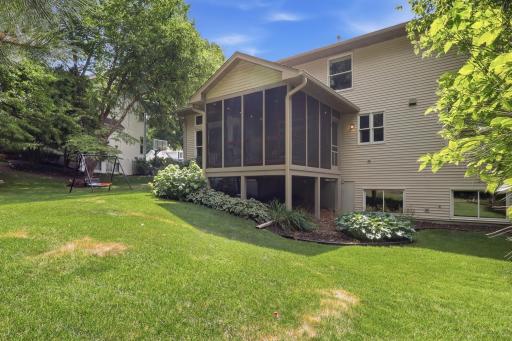 7594 Blackoaks Lane N, Maple Grove, MN 55311