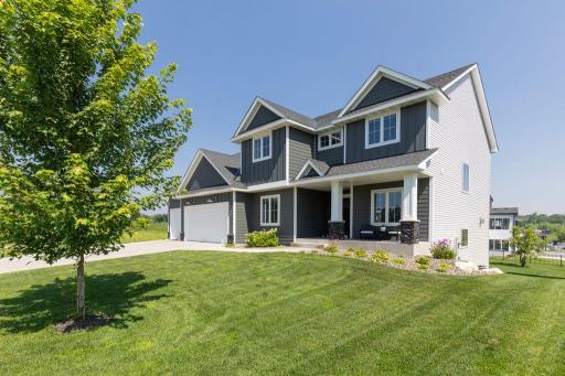 1130 Griffin Avenue, Mahtomedi, MN 55115