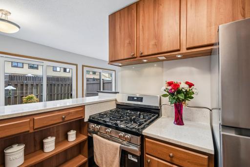 18-web-or-mls-McKnight Rd N-S2508-018.jpg