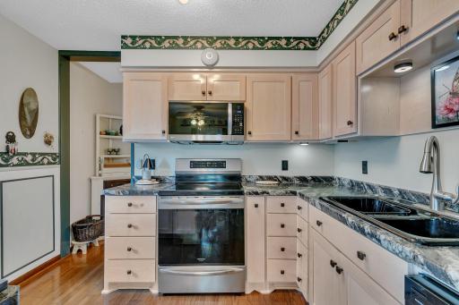 1025 35th Avenue N, Saint Cloud, MN 56303