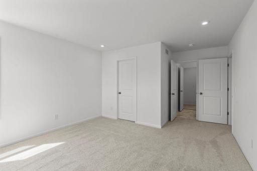 1961 Dahlia Drive, Shakopee, MN 55379