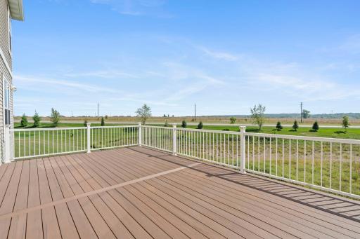 1961 Dahlia Drive, Shakopee, MN 55379