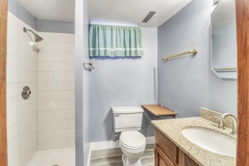 813 Oak Street, West Fargo, ND 58078