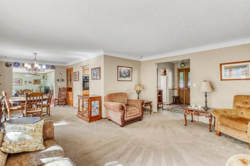 813 Oak Street, West Fargo, ND 58078