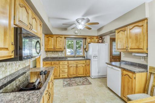 813 Oak Street, West Fargo, ND 58078