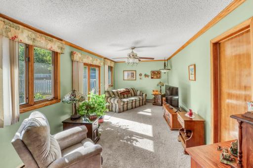 813 Oak Street, West Fargo, ND 58078