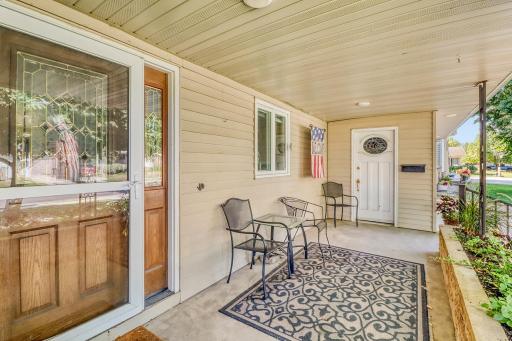 813 Oak Street, West Fargo, ND 58078
